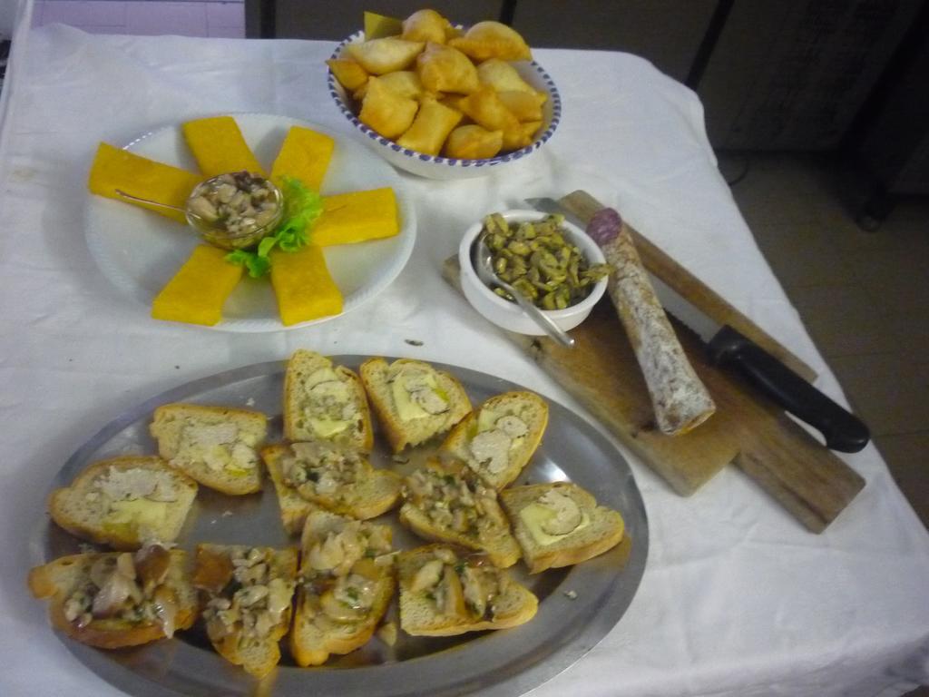 Mamma Teresa Hotel Sestola Bagian luar foto