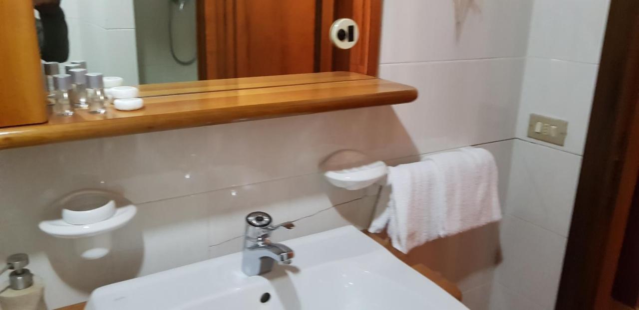 Mamma Teresa Hotel Sestola Bagian luar foto